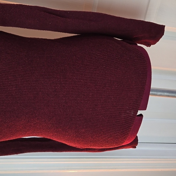 American Eagle Maroon Knit Long Sleeve Cotton Blend Top - Picture 2 of 7
